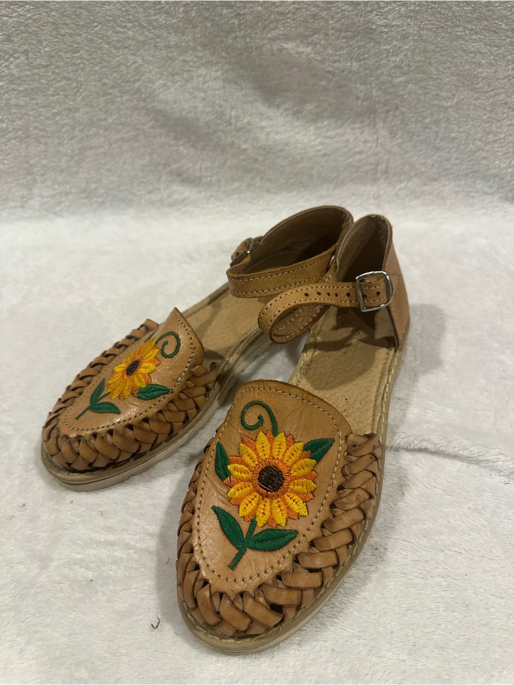 Women’s Tan Sunflower Embroidered Ankle-Strap Sandals Leather Made in Mexico